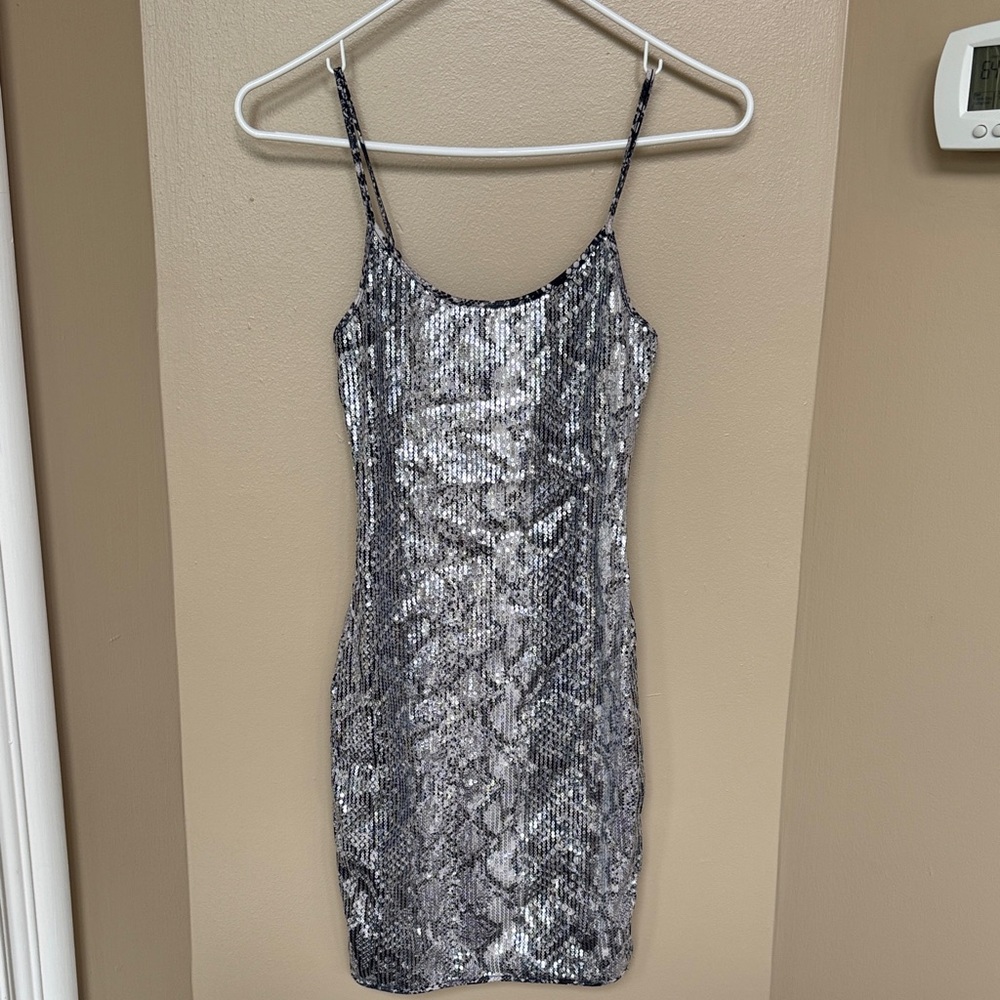 Silver Sequin Dress Bear Dance size small like new